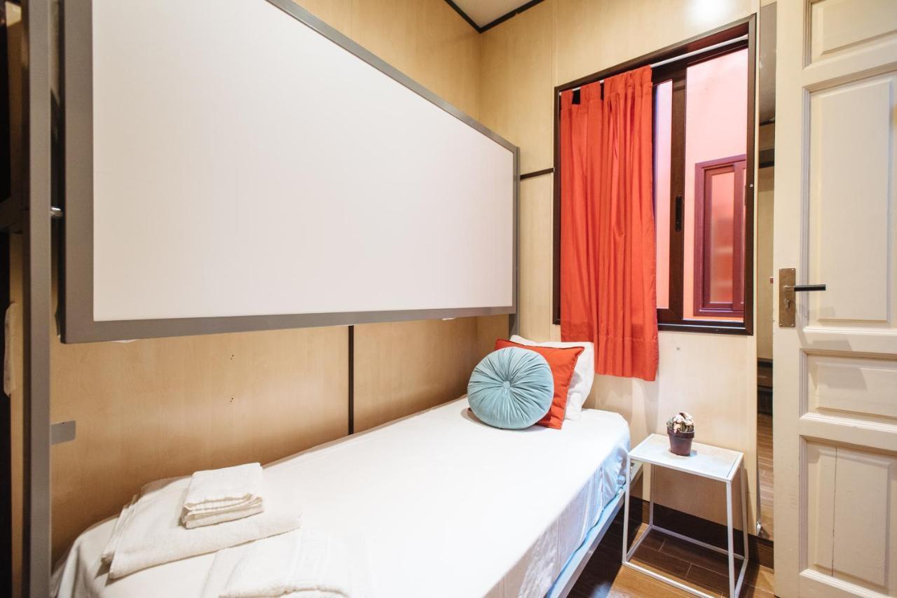 Divi Apartments Villa Reyes 2 Севилья Экстерьер фото