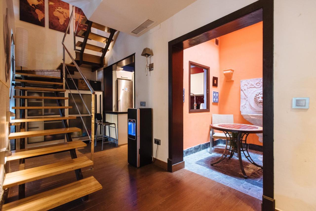 Divi Apartments Villa Reyes 2 Севилья Экстерьер фото