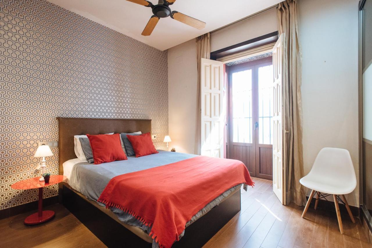Divi Apartments Villa Reyes 2 Севилья Экстерьер фото