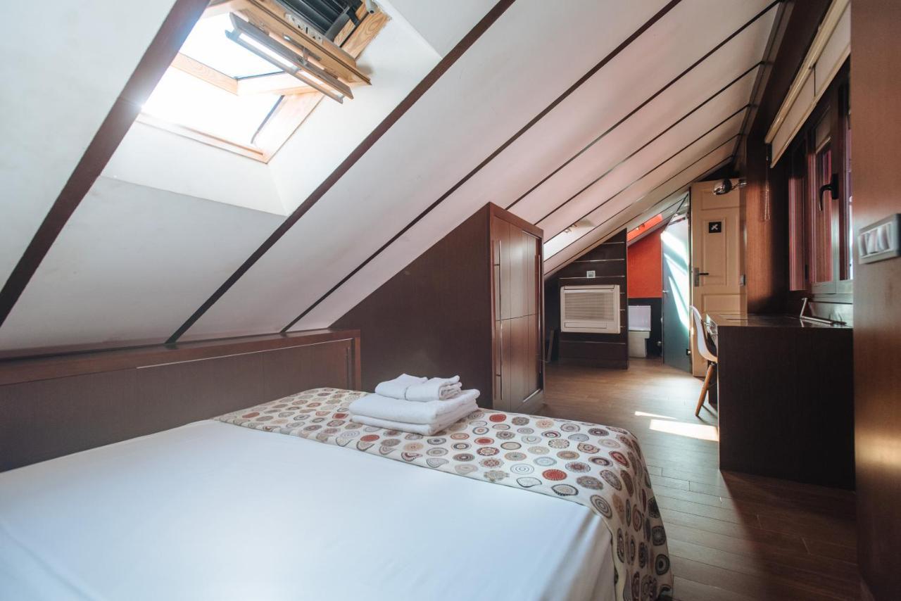 Divi Apartments Villa Reyes 2 Севилья Экстерьер фото