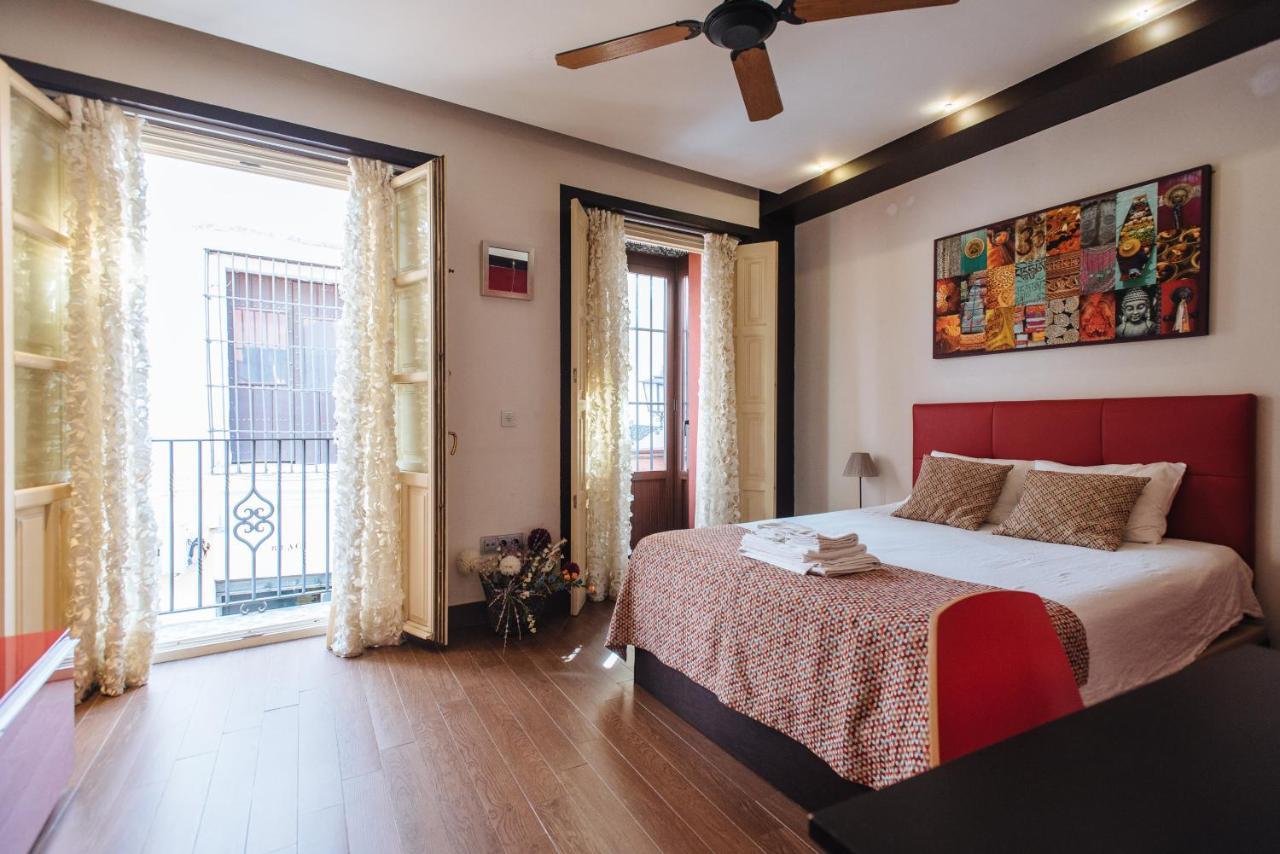 Divi Apartments Villa Reyes 2 Севилья Экстерьер фото
